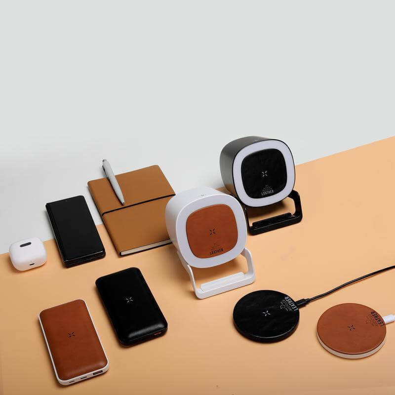 Recycled Leather 15W Wireless Charger - Black