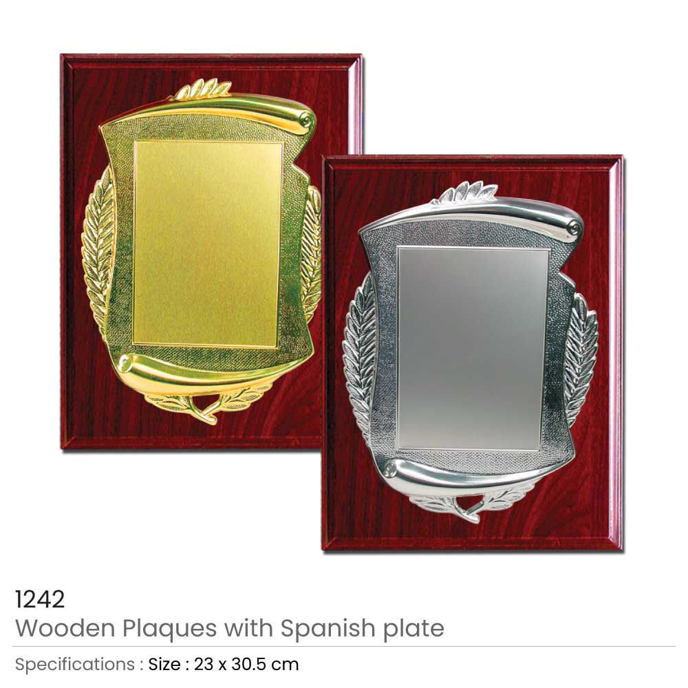 Wooden Plaques with Spanish Plate