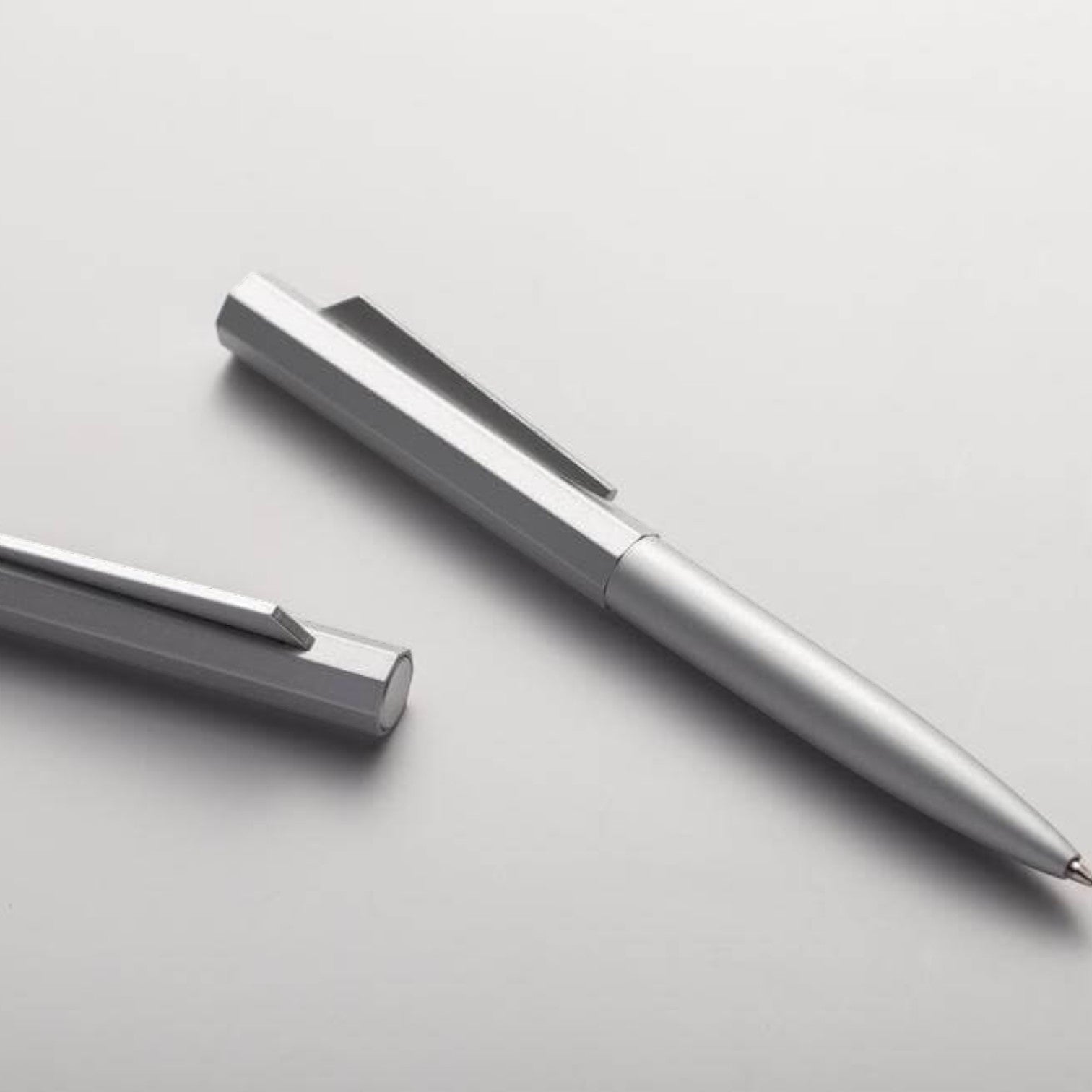 Twist Metal Pen - Silver