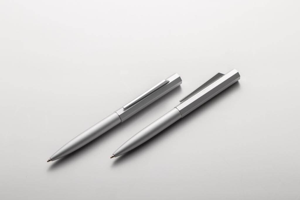 Twist Metal Pen - Silver